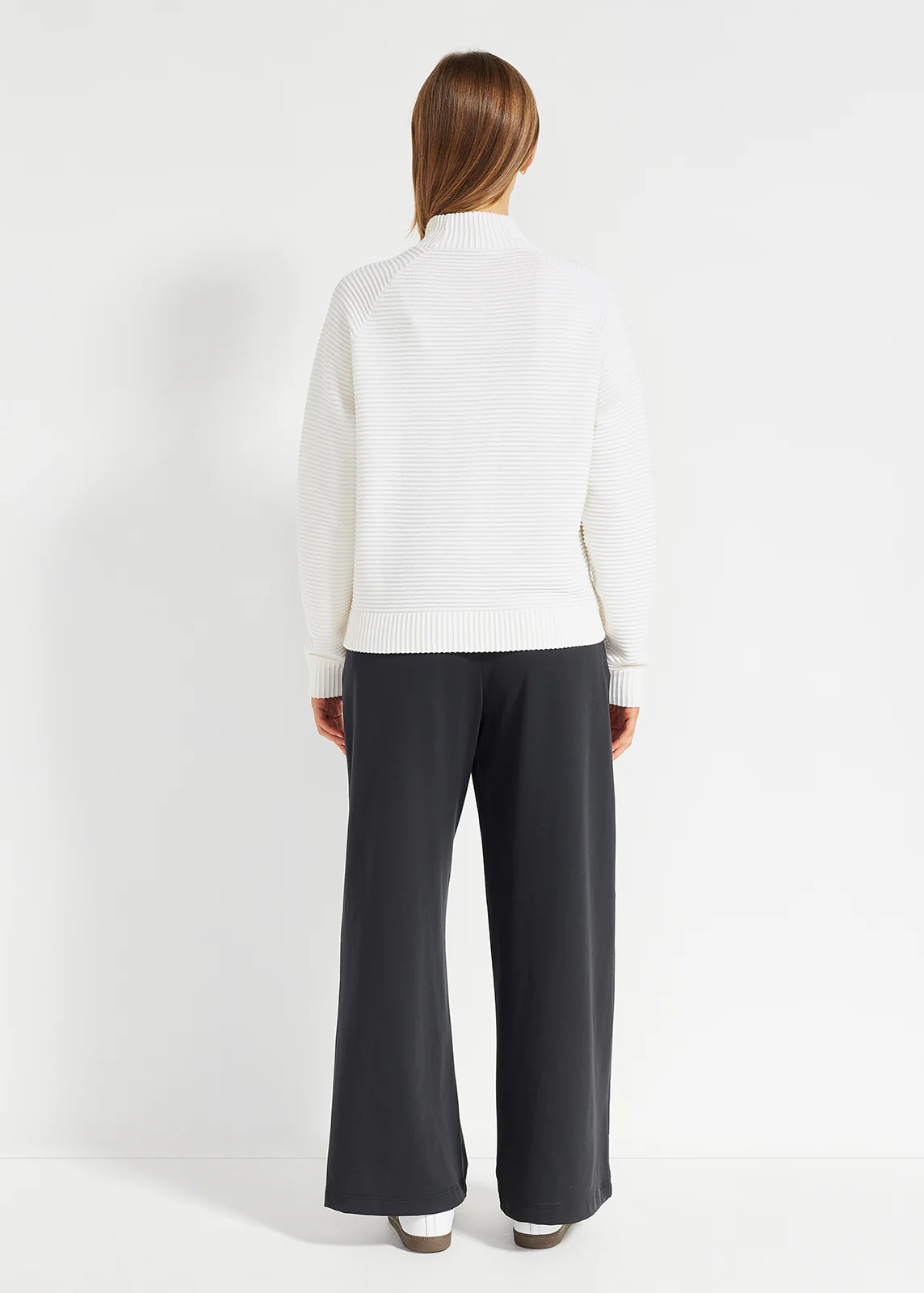 AM to PM Pocket 1/2 Zip - Image 3