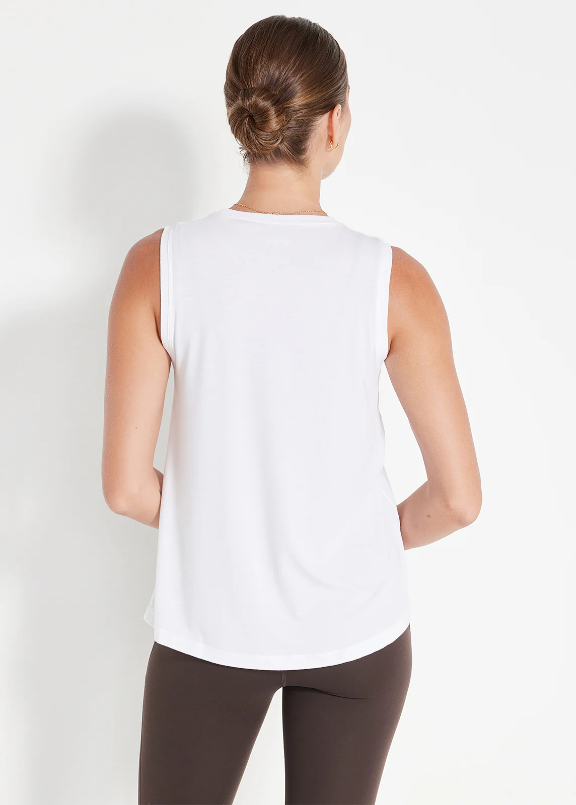 Essential Muscle Tank - Image 2