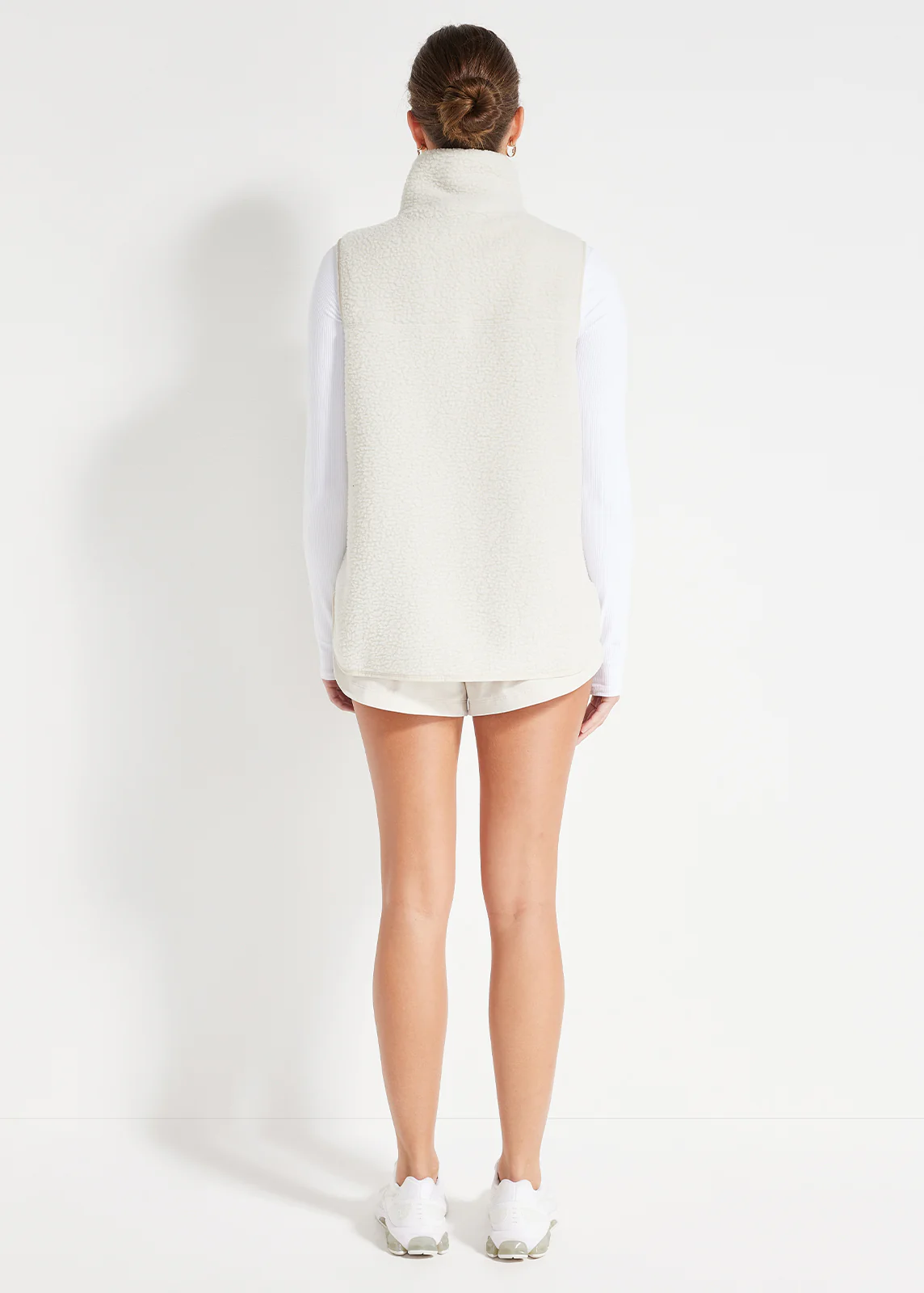 Explore More Sherpa Vest - Image 4