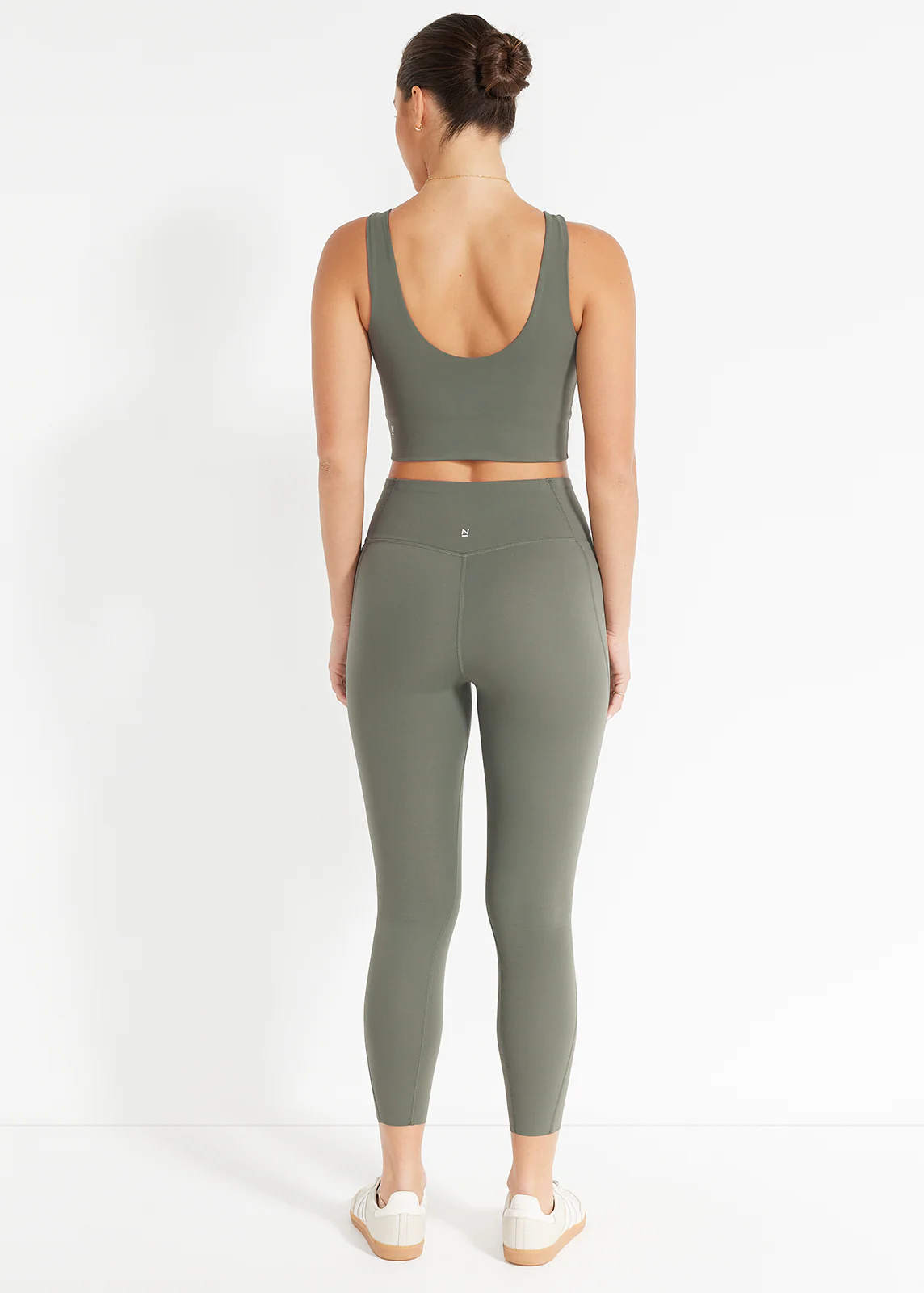In Motion Side Pocket 7/8 Legging - Image 3