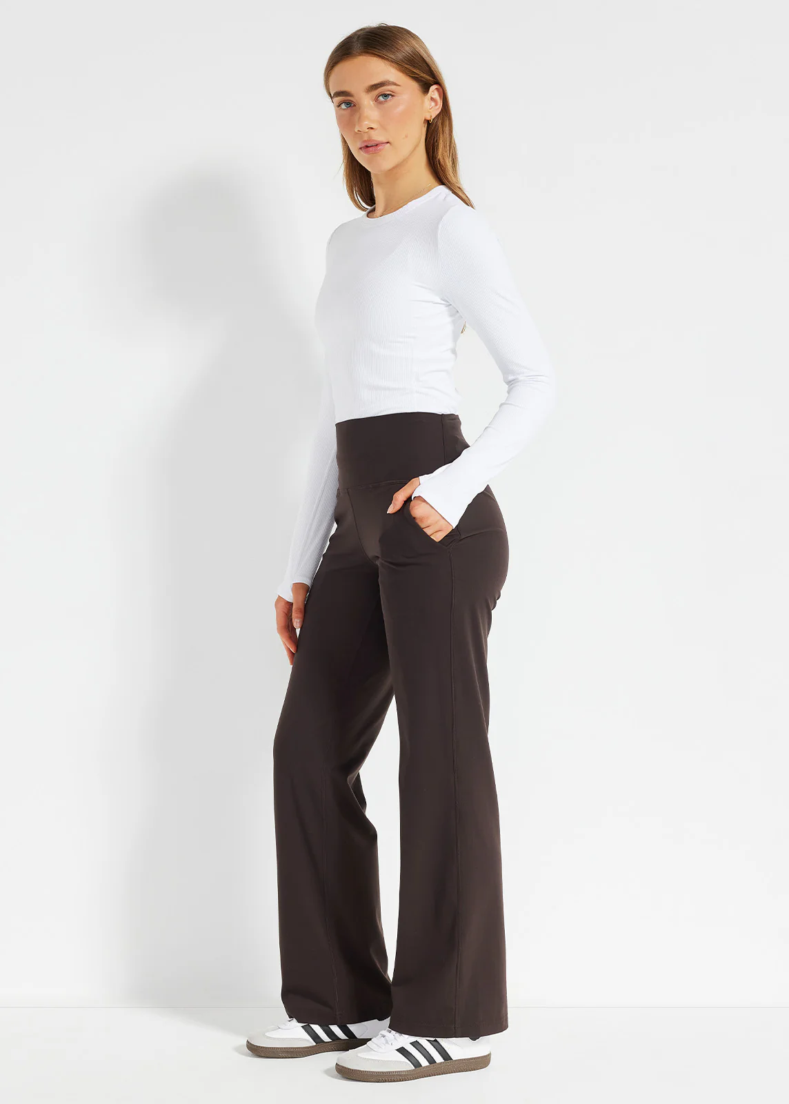 In Motion Wide Leg Pant - Image 4