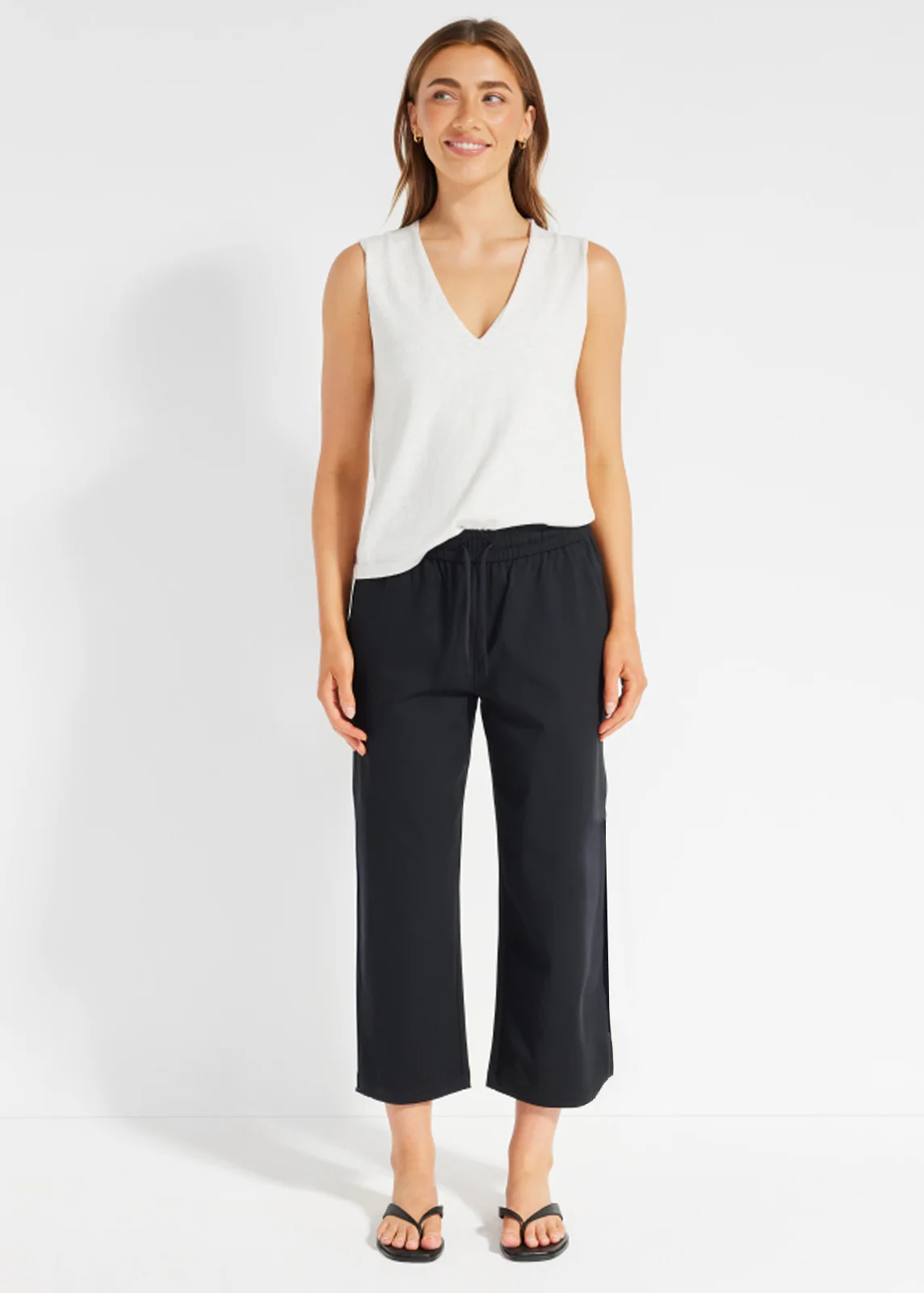 Travel Cropped Wide Leg Pant - Image 4